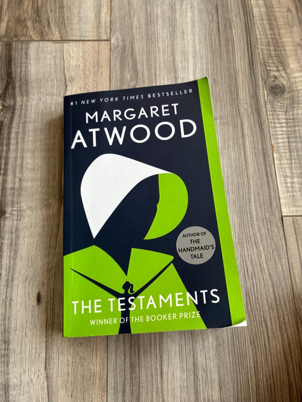 Margaret Atwood "The Testaments" - Green & Black Paperback